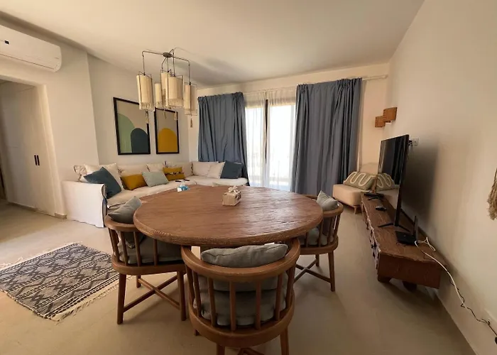 Apartment Kamaran 2br • Luxurious Retreat *